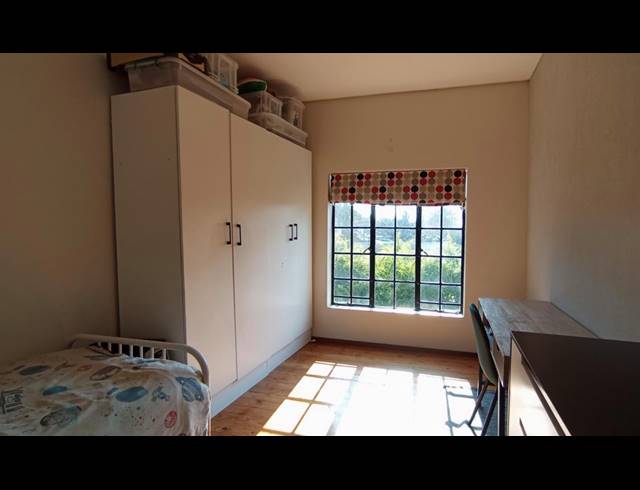 3 BEDROOM HOUSE FOR SALE IN MORELETA PARK